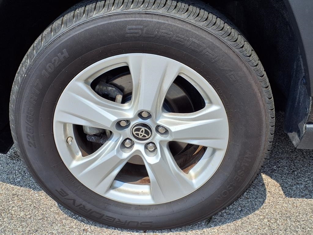 Toyota RAV4 Hybrid LE AWD (Natl) 2021 Toyota RAV4 Hybrid LE AWD (Natl) 2021