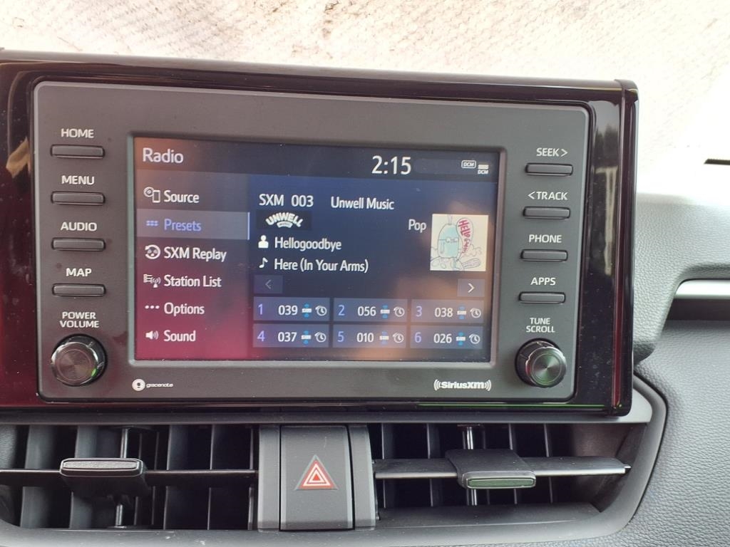 Toyota RAV4 Hybrid LE AWD (Natl) 2021 Toyota RAV4 Hybrid LE AWD (Natl) 2021