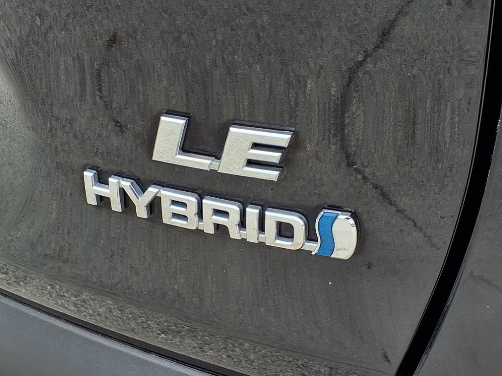 Toyota RAV4 Hybrid LE AWD (Natl) 2021 Toyota RAV4 Hybrid LE AWD (Natl) 2021