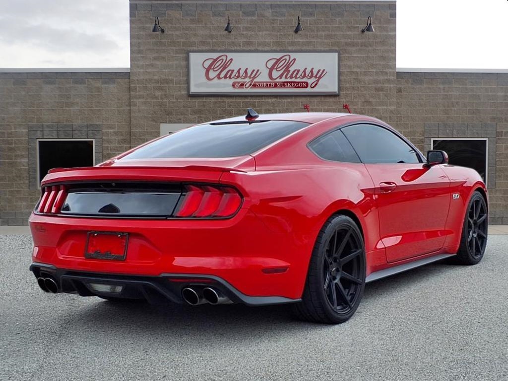 Ford Mustang GT Fastback 2020
