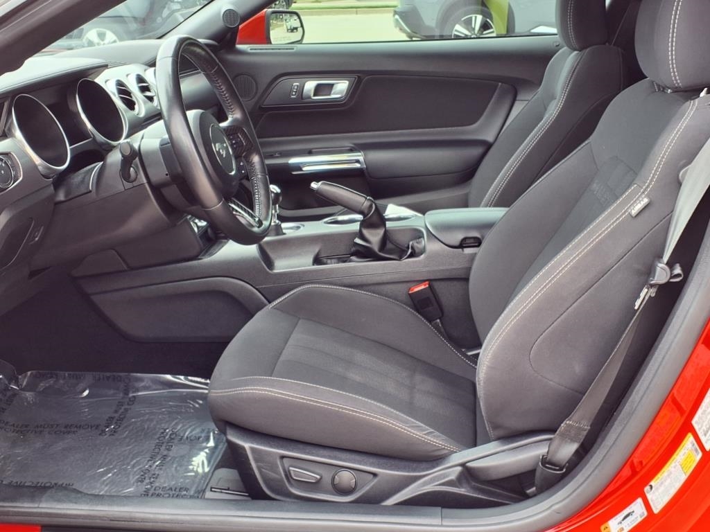 Ford Mustang GT Fastback 2020