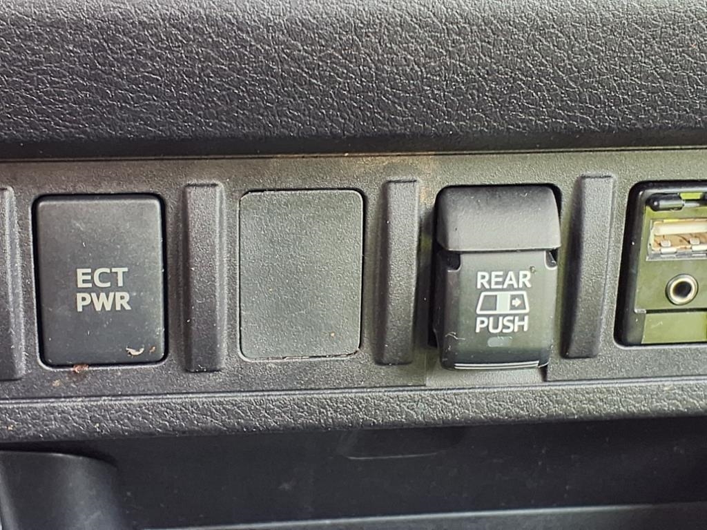 Toyota Tacoma 4WD TRD Off Road Double Cab 5' Bed V6 MT (Natl) 2019