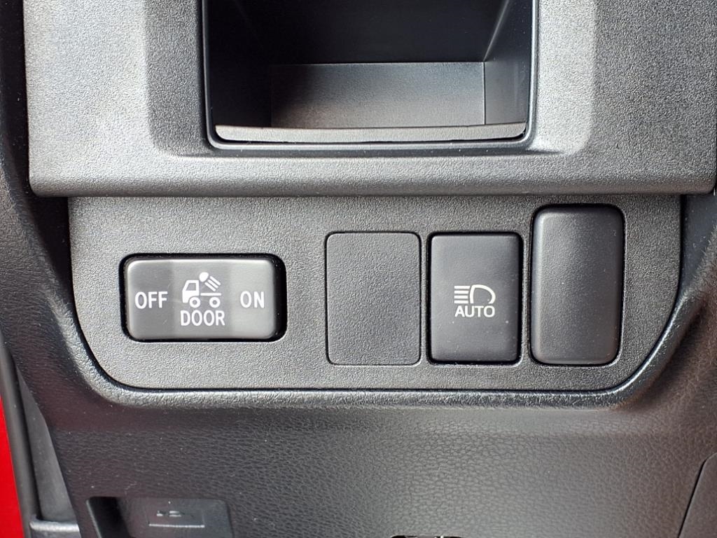 Toyota Tacoma 4WD TRD Off Road Double Cab 5' Bed V6 MT (Natl) 2019