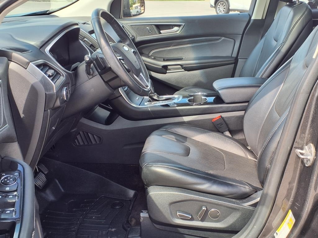 Ford Edge 4dr Titanium AWD 2016 Ford Edge 4dr Titanium AWD 2016