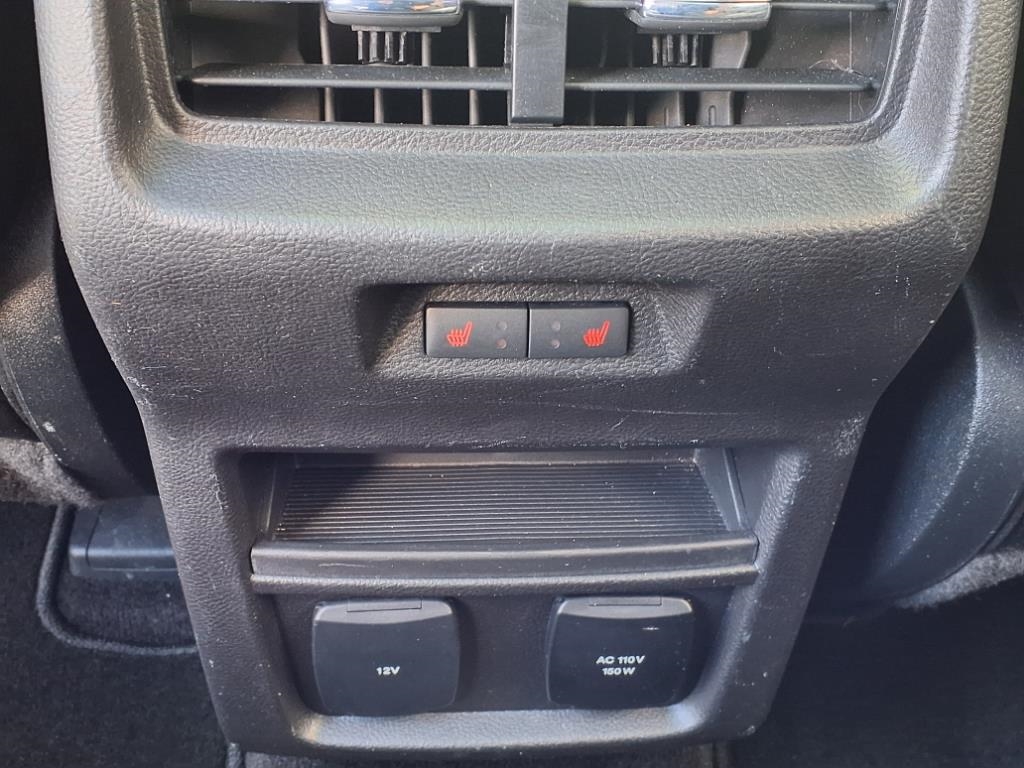 Ford Edge 4dr Titanium AWD 2016 Ford Edge 4dr Titanium AWD 2016