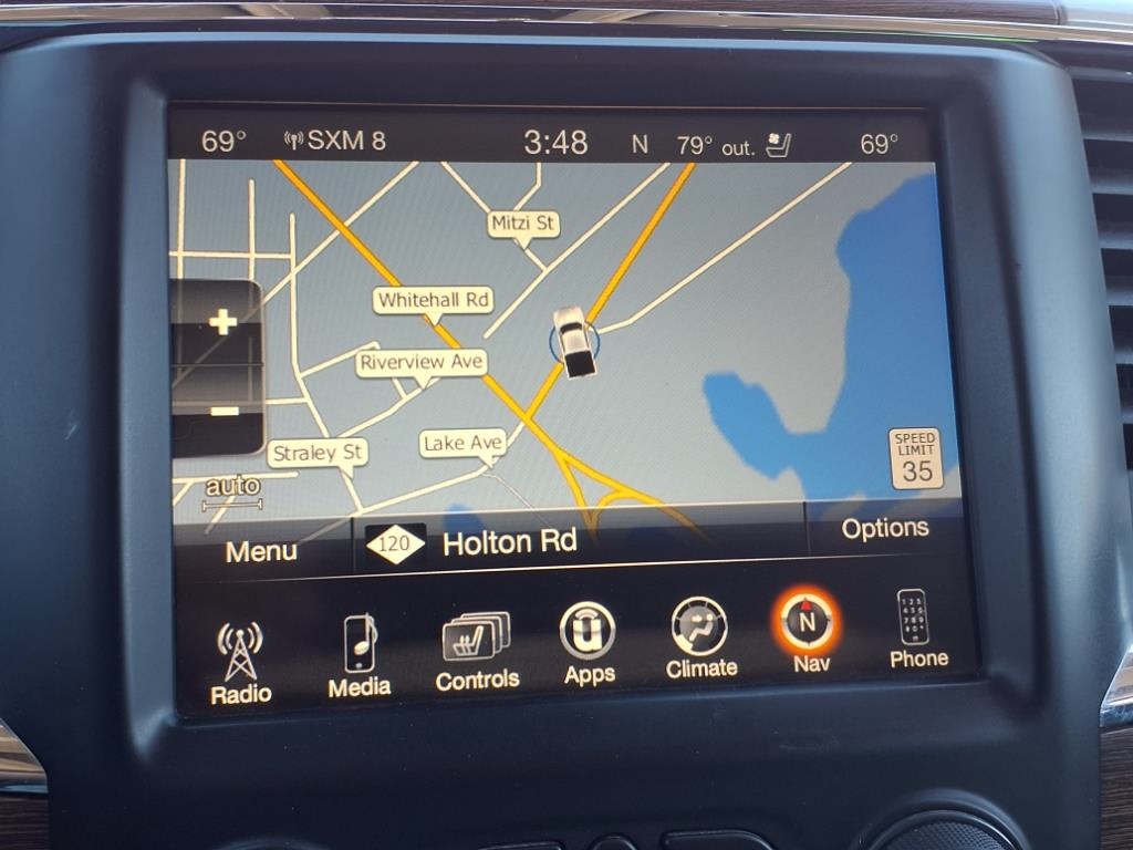 RAM 1500 4WD Crew Cab 140.5" Laramie 2017