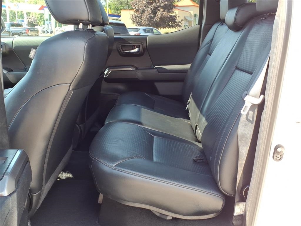 Toyota Tacoma 4WD TRD Off Road Double Cab 6' Bed V6 AT (Natl) 2019 Toyota Tacoma 4WD TRD Off Road Double Cab 6' Bed V6 AT (Natl) 2019