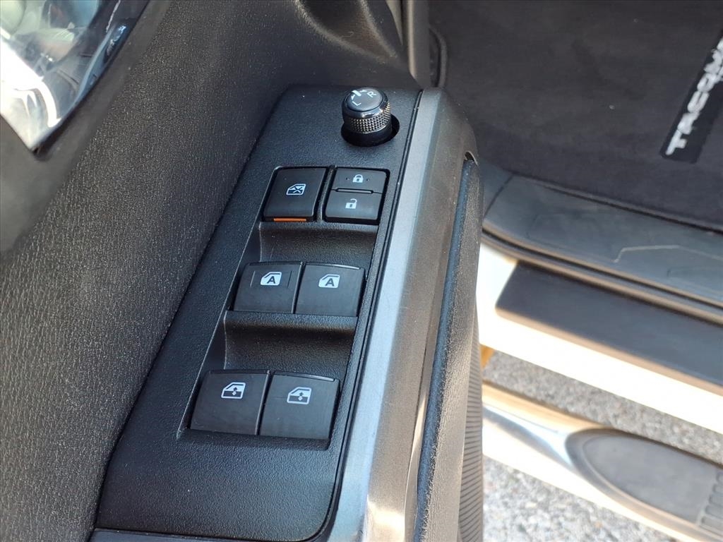 Toyota Tacoma 4WD TRD Off Road Double Cab 6' Bed V6 AT (Natl) 2019