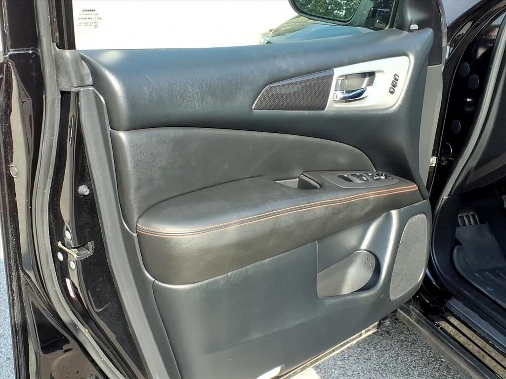 Nissan Pathfinder 4x4 SL 2020