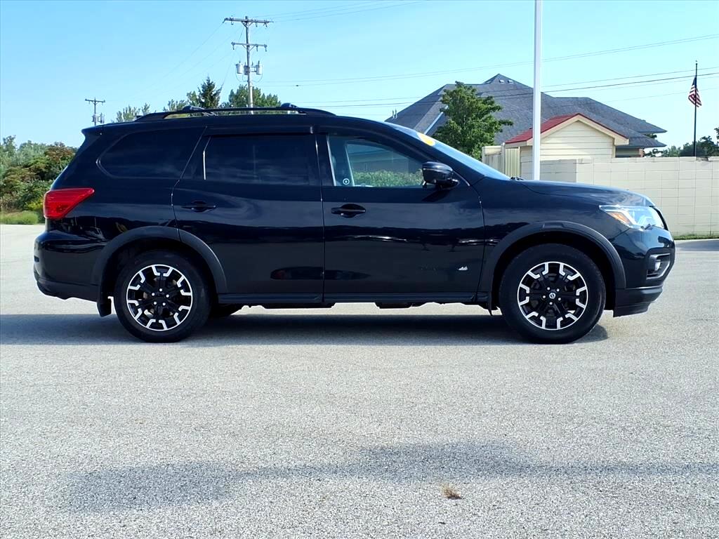 Nissan Pathfinder 4x4 SL 2020