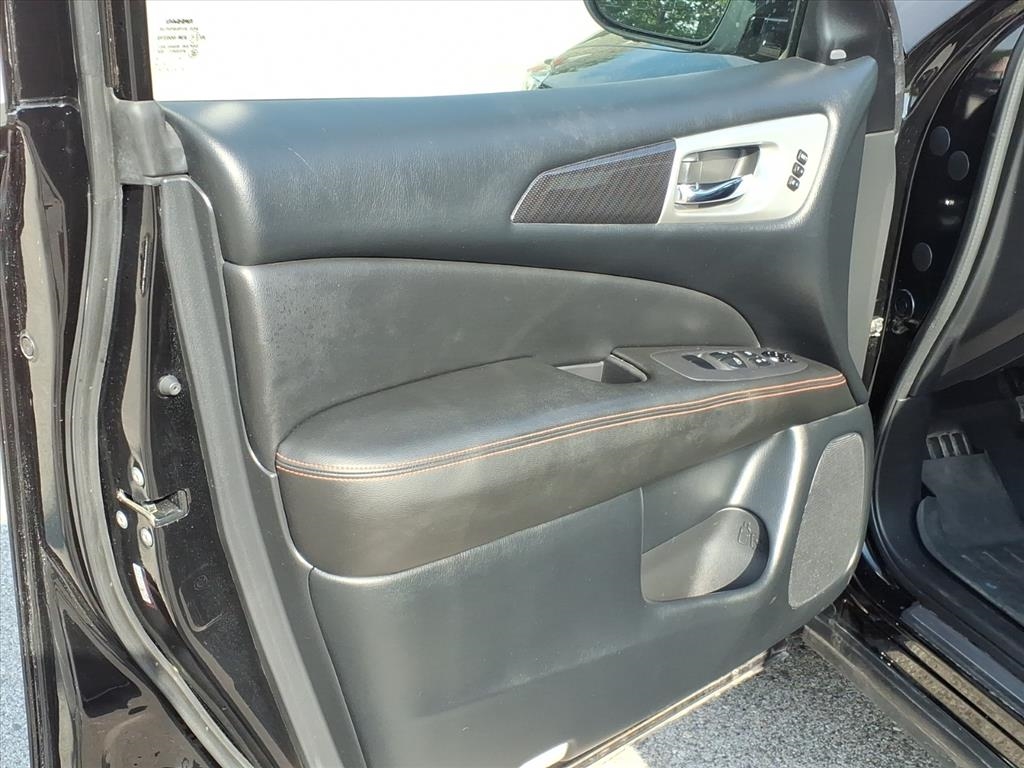 Nissan Pathfinder 4x4 SL 2020