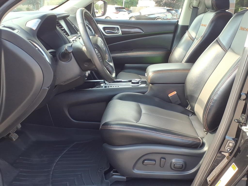 Nissan Pathfinder 4x4 SL 2020