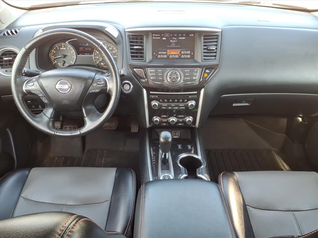 Nissan Pathfinder 4x4 SL 2020