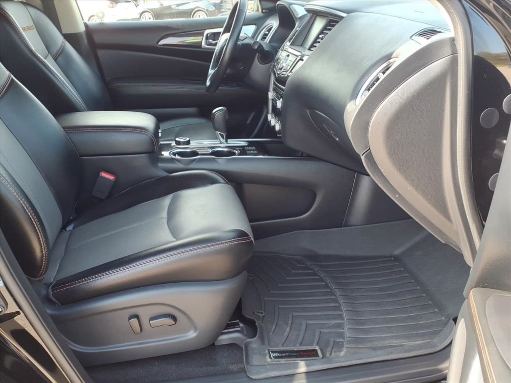 Nissan Pathfinder 4x4 SL 2020