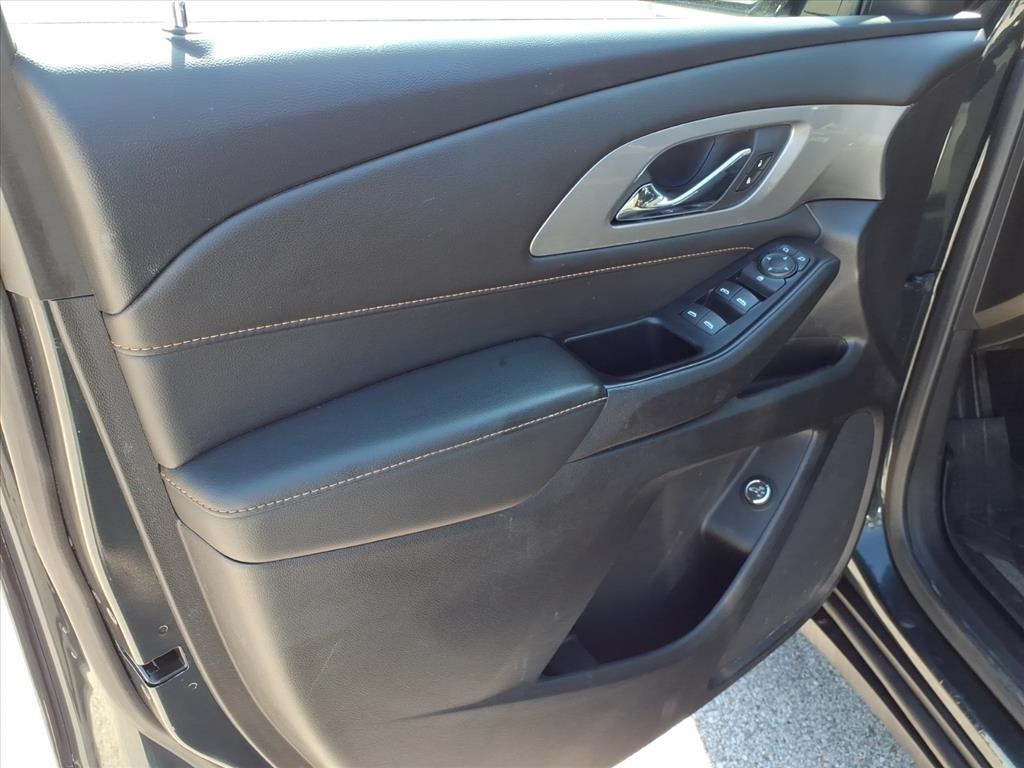 Chevrolet Traverse AWD 4dr LT Cloth w/1LT 2020