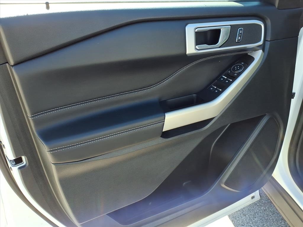 Ford Explorer XLT 4WD 2021