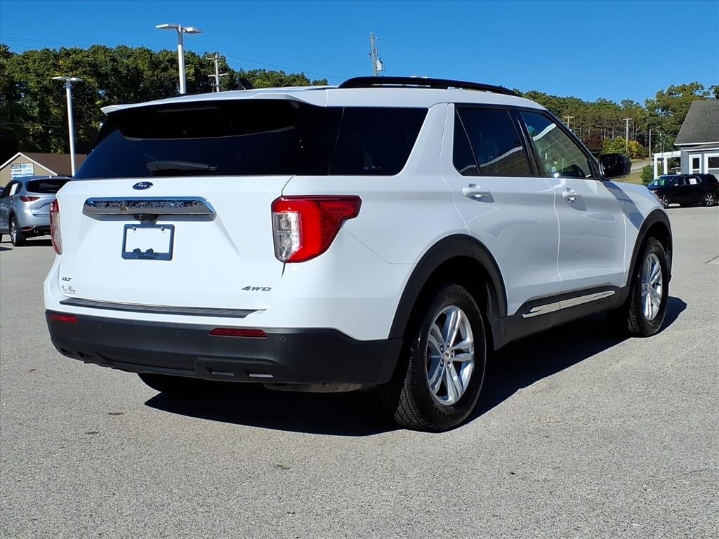 Ford Explorer XLT 4WD 2021