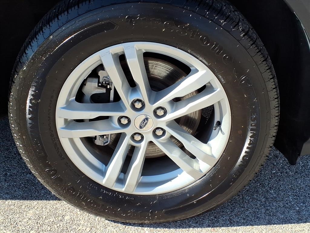 Ford Explorer XLT 4WD 2021