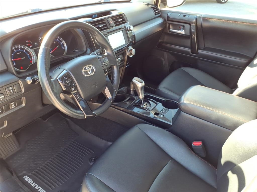 Toyota 4Runner TRD Off Road Premium 4WD (Natl) 2019 Toyota 4Runner TRD Off Road Premium 4WD (Natl) 2019