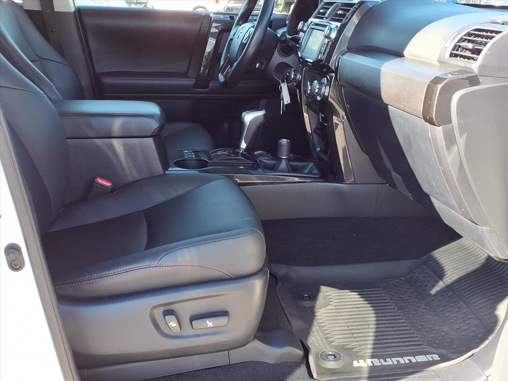 Toyota 4Runner TRD Off Road Premium 4WD (Natl) 2019 Toyota 4Runner TRD Off Road Premium 4WD (Natl) 2019