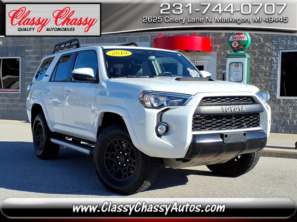 2019 Toyota 4Runner SR5 4WD (Natl)