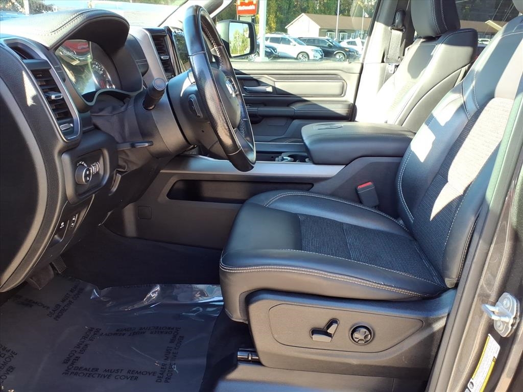 RAM 1500 Sport 4x4 Crew Cab 5'7" Box 2021 RAM 1500 Sport 4x4 Crew Cab 5'7" Box 2021