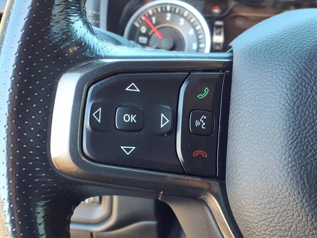 RAM 1500 Sport 4x4 Crew Cab 5'7" Box 2021 RAM 1500 Sport 4x4 Crew Cab 5'7" Box 2021