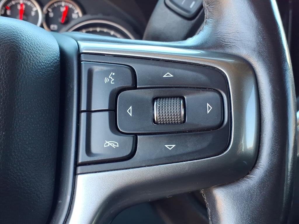 Chevrolet Silverado 1500 4WD Crew Cab 147" RST 2019