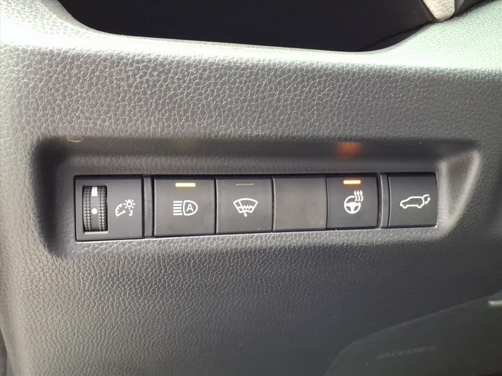 Toyota RAV4 XLE AWD (Natl) 2022