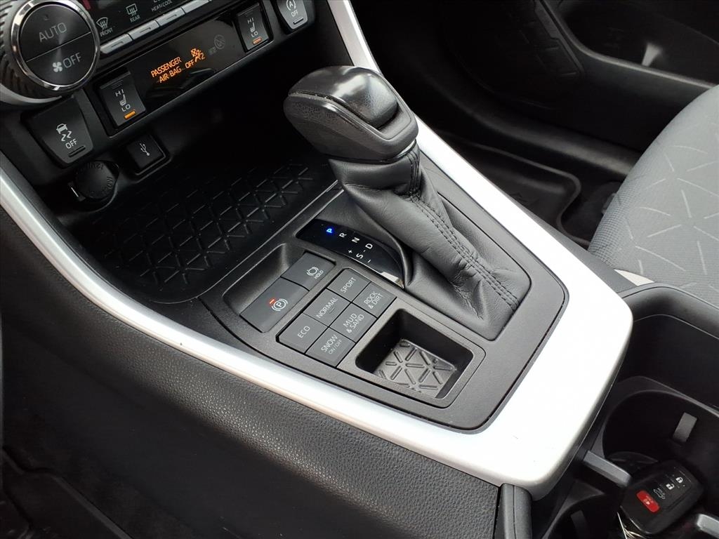 Toyota RAV4 XLE AWD (Natl) 2022