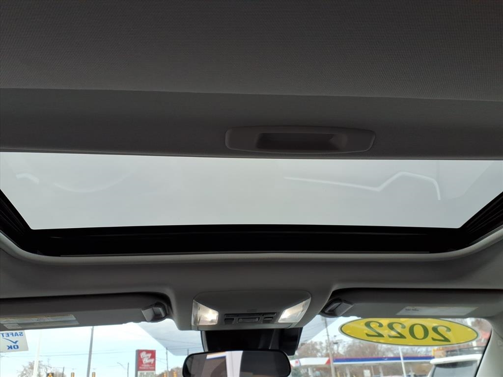 Toyota RAV4 XLE AWD (Natl) 2022