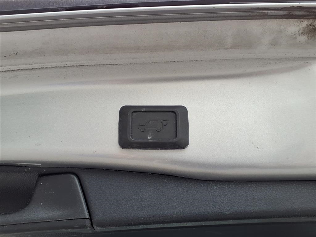 Toyota RAV4 XLE AWD (Natl) 2022