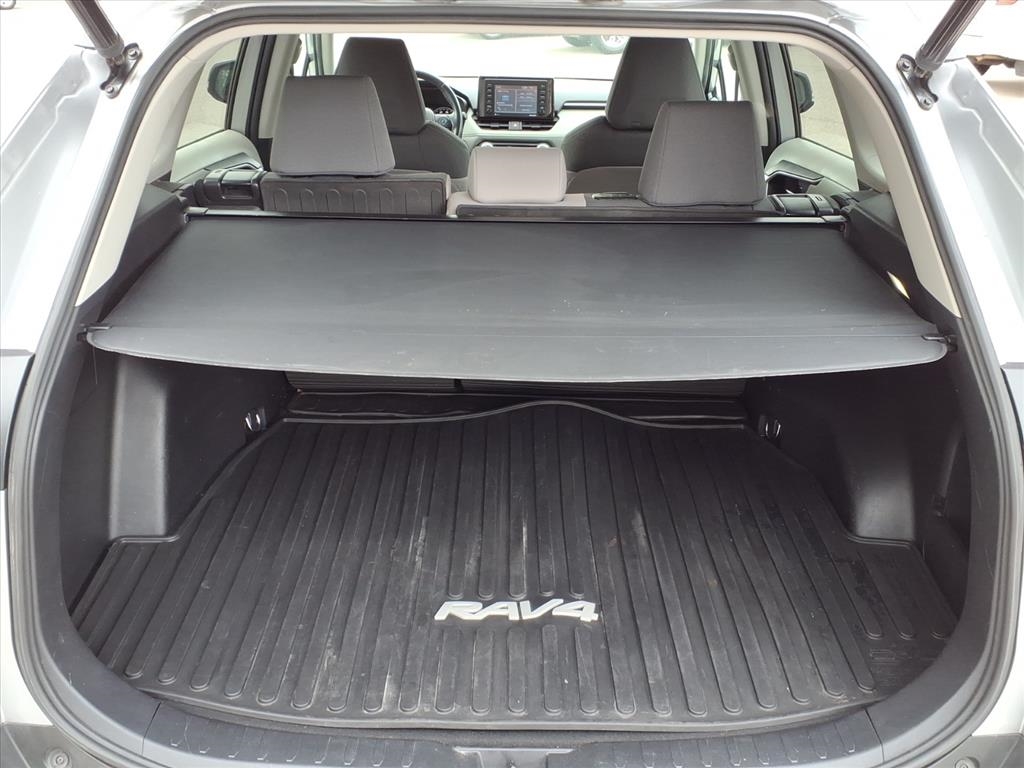 Toyota RAV4 XLE AWD (Natl) 2022