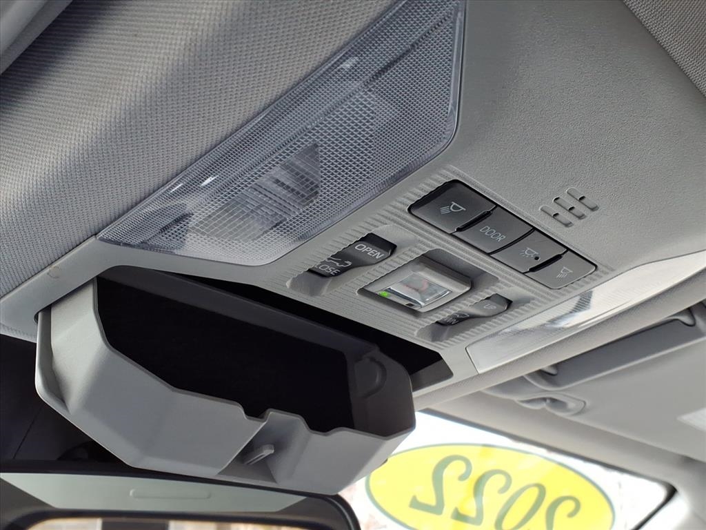 Toyota RAV4 XLE AWD (Natl) 2022