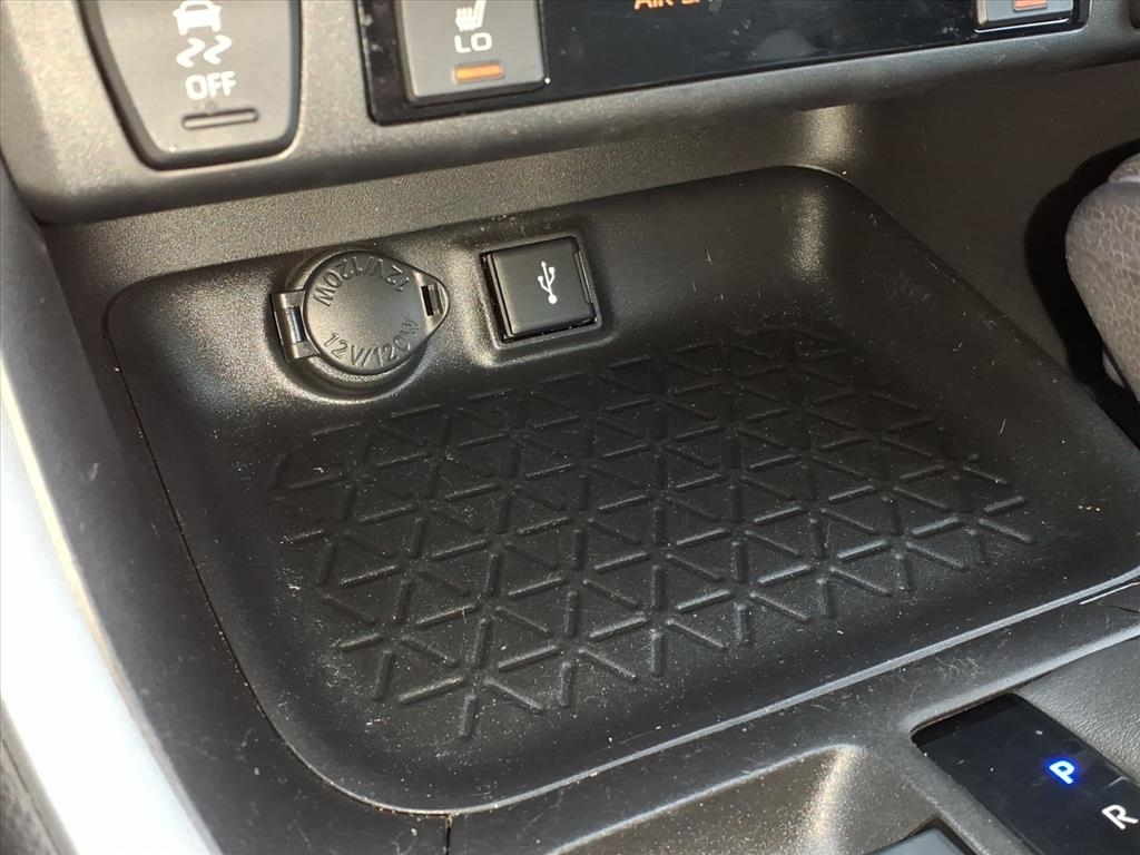 Toyota RAV4 XLE AWD (Natl) 2022