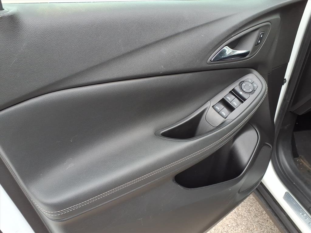 Buick Encore GX FWD 4dr Select 2023