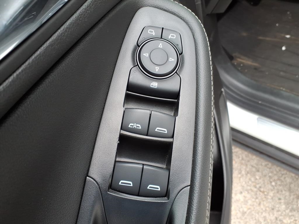 Buick Encore GX FWD 4dr Select 2023