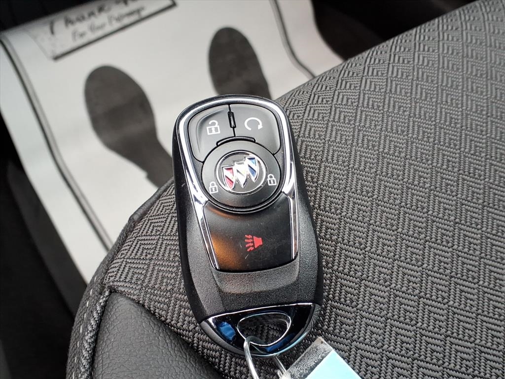 Buick Encore GX FWD 4dr Select 2023