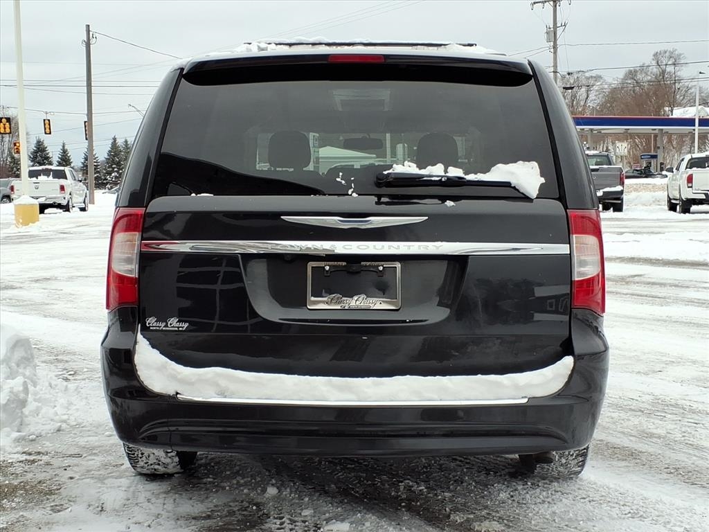 Chrysler Town & Country 4dr Wgn Touring 2016