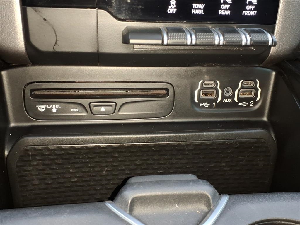 RAM 1500 Sport 4x4 Crew Cab 6'4" Box 2019