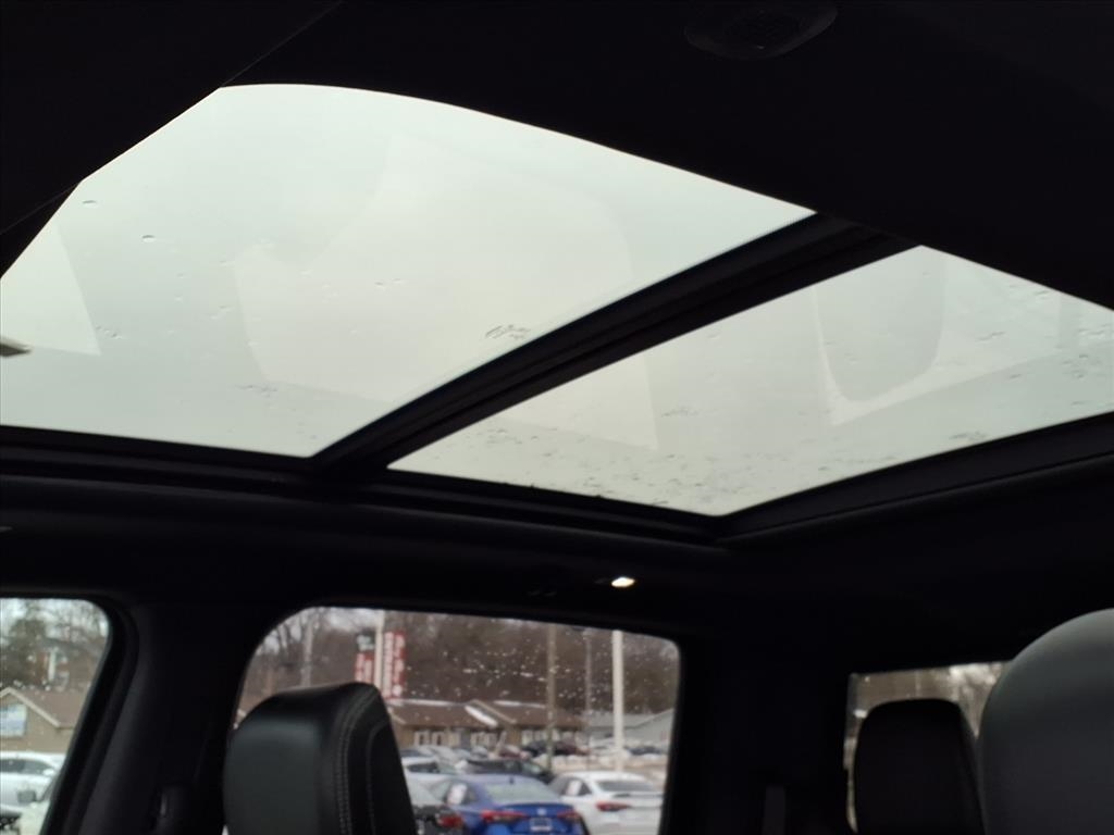 RAM 1500 Sport 4x4 Crew Cab 6'4" Box 2019