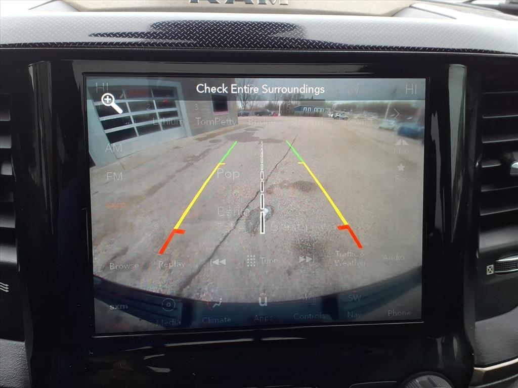 RAM 1500 Sport 4x4 Crew Cab 6'4" Box 2019