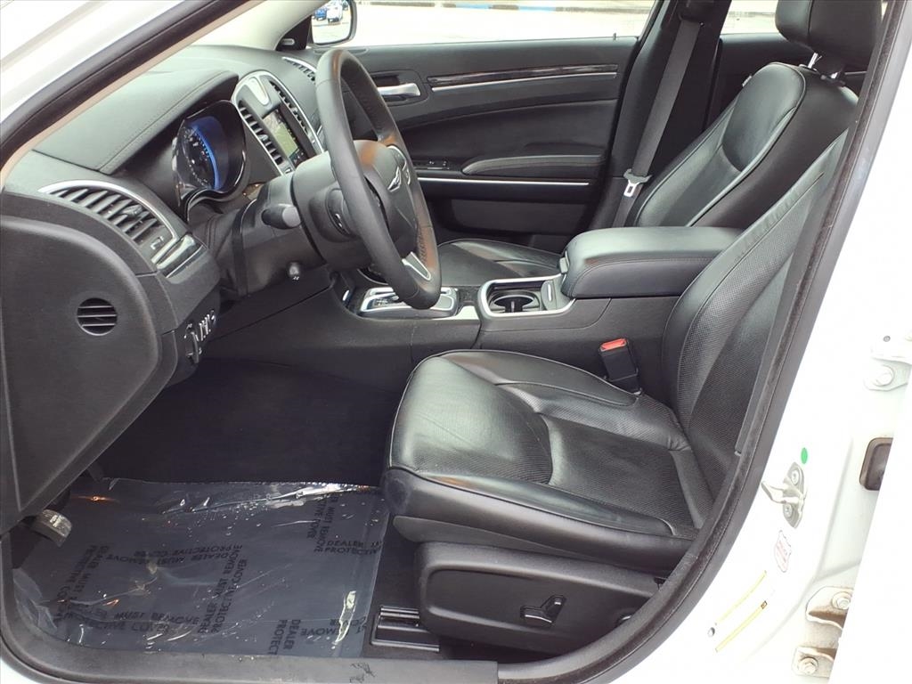 Chrysler 300 300 Touring L AWD 2023