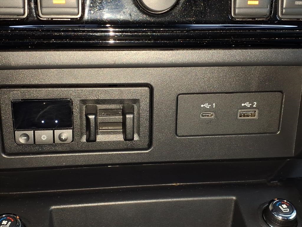 Nissan Titan 4x4 Crew Cab Platinum Reserve 2021