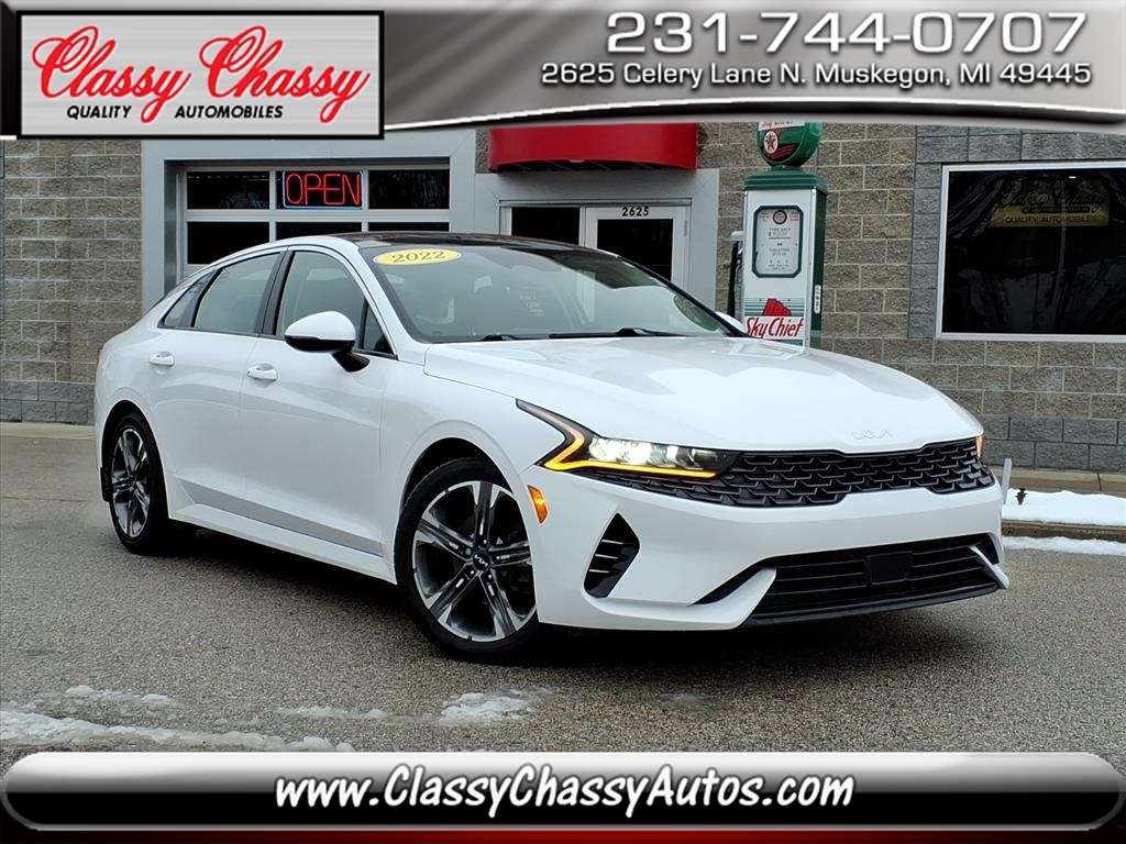 2022 Kia K5 EX Auto FWD