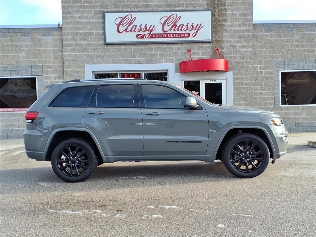 Jeep Grand Cherokee Altitude 4x4 2021