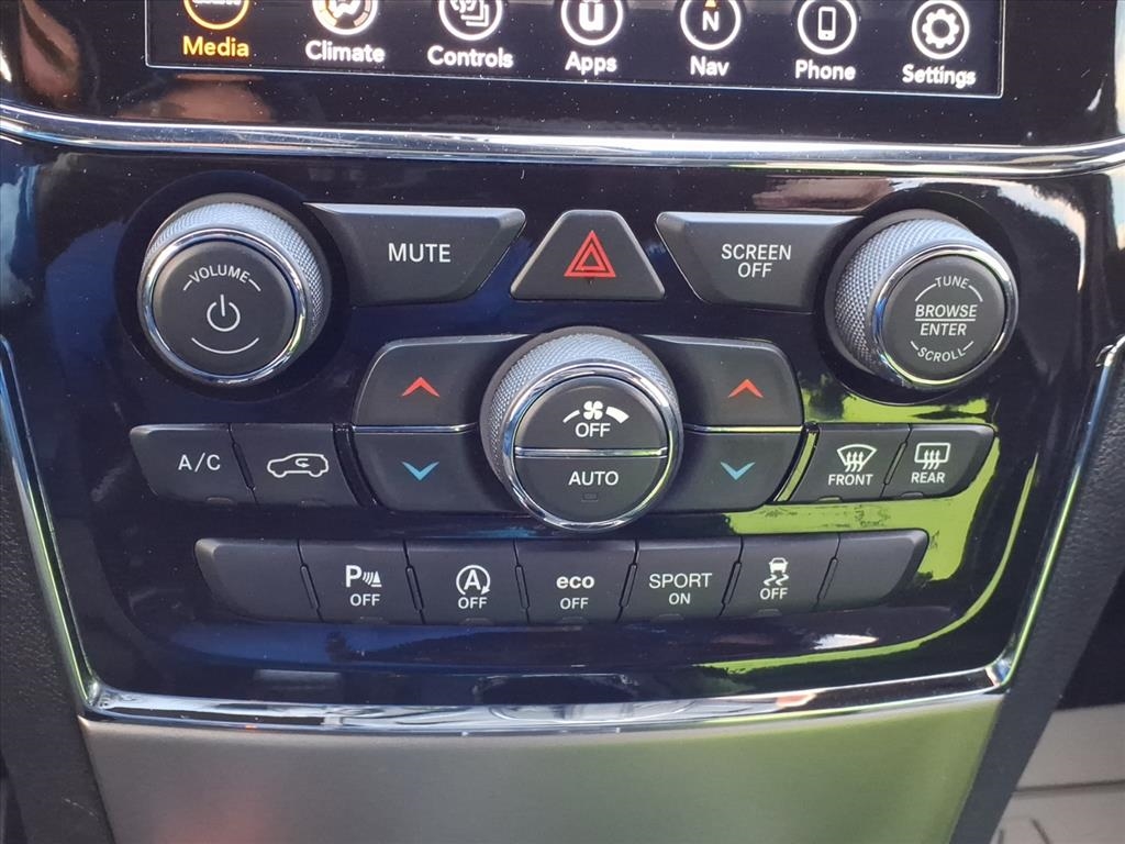 Jeep Grand Cherokee Altitude 4x4 2021