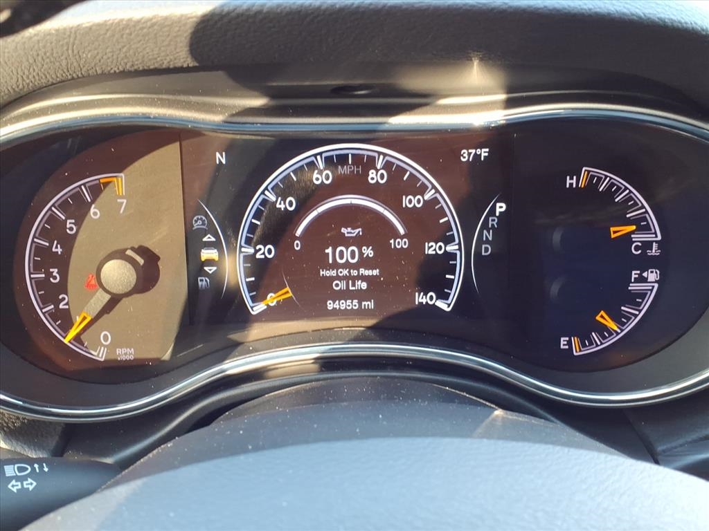 Jeep Grand Cherokee Altitude 4x4 2021