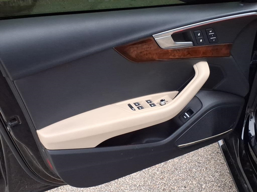 Audi A4 2.0 TFSI Auto Prestige quattro AWD 2017