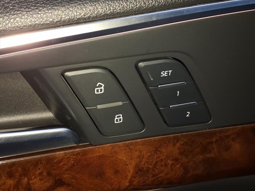 Audi A4 2.0 TFSI Auto Prestige quattro AWD 2017